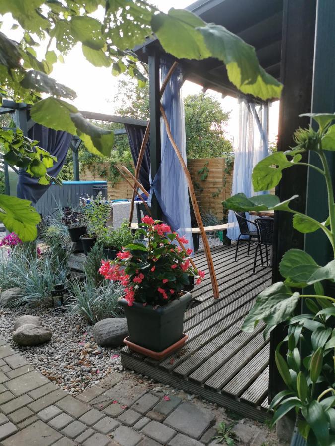 Green Garden House Jūrkalne Kültér fotó